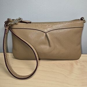 DOONEY & BOURKE Camel Tan Leather Wristlet Mini Purse Clutch